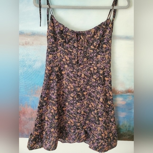 2/$35 Sale SHEIN Summer Flirty Floral Mini Dress LIKE New Size S - Picture 2 of 16